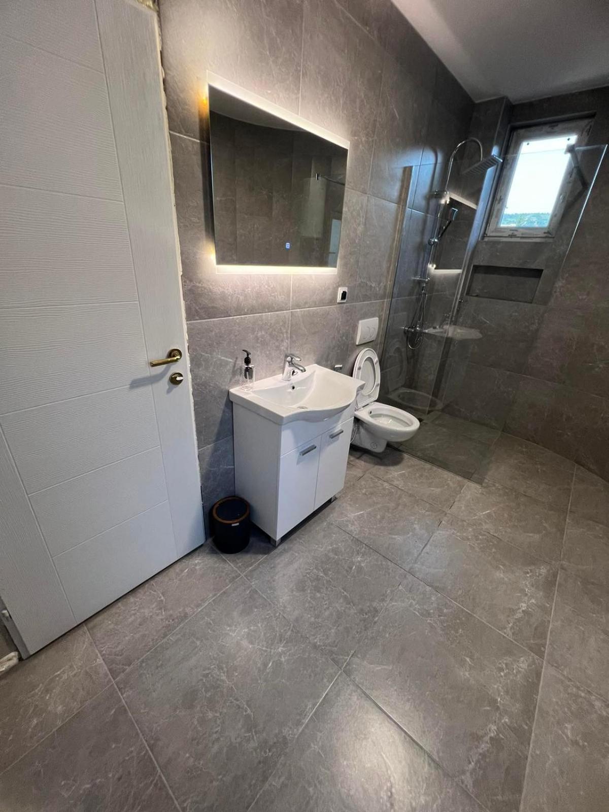 Old Town Hideaway Apartment Sarajevo Ngoại thất bức ảnh